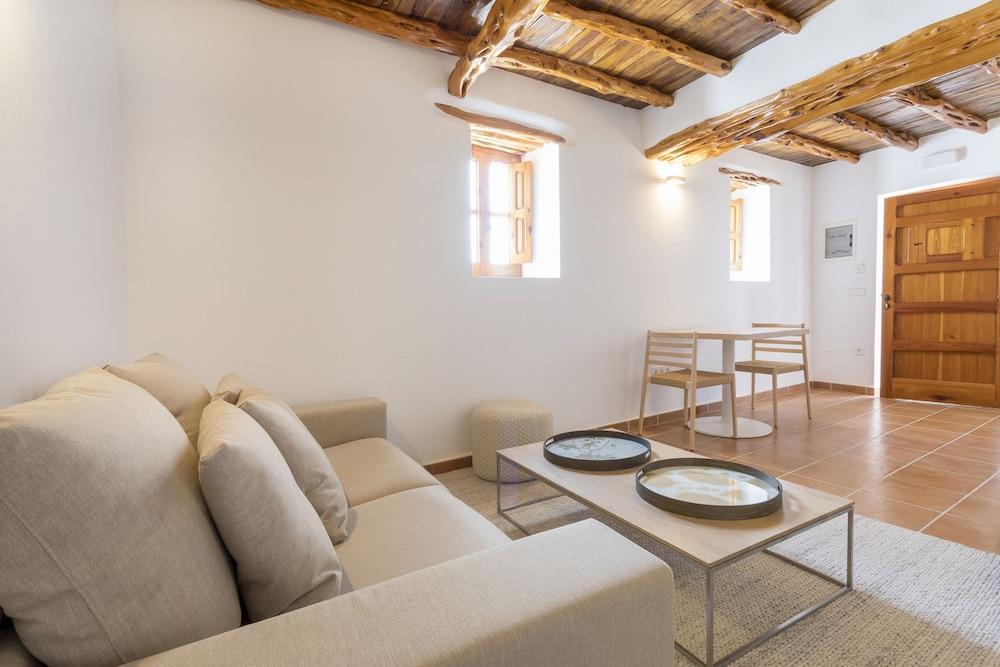 Agroturismo Can Toni Xumeu - Adults Only Cala Llonga  Dış mekan fotoğraf